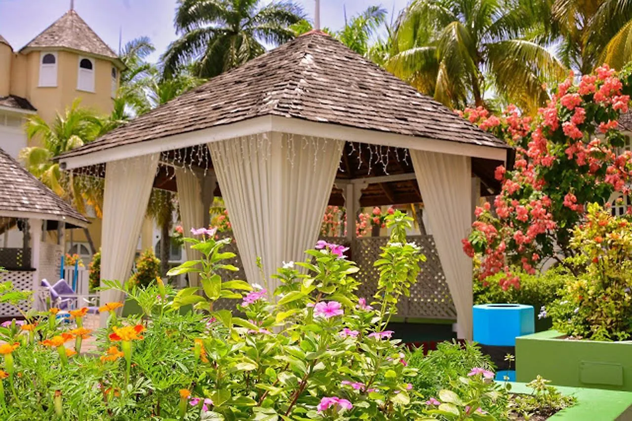 Conch Shell Beach Studio @ Sandcastles Ocho Rios Jamaica